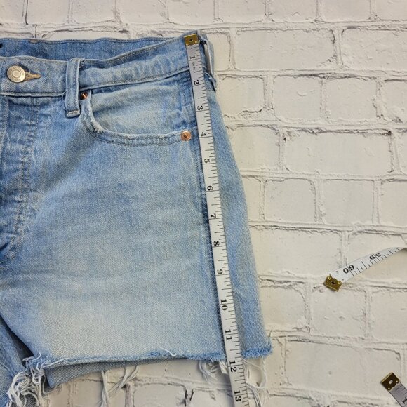 Gap Woman’s light blue chicly high rise jean shorts size 29 / 8 R - Picture 12 of 13